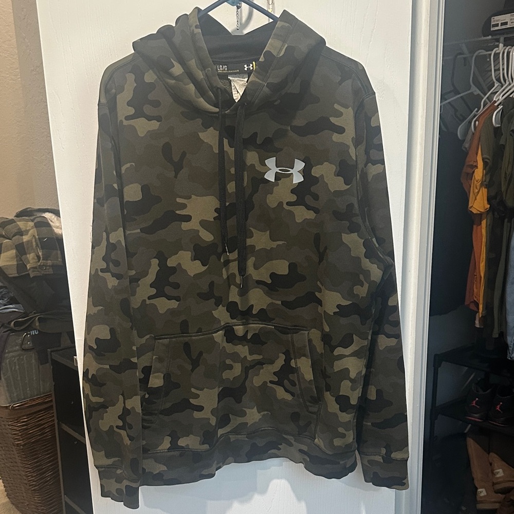 Under Armour Green and Black Camouflage Hoodie